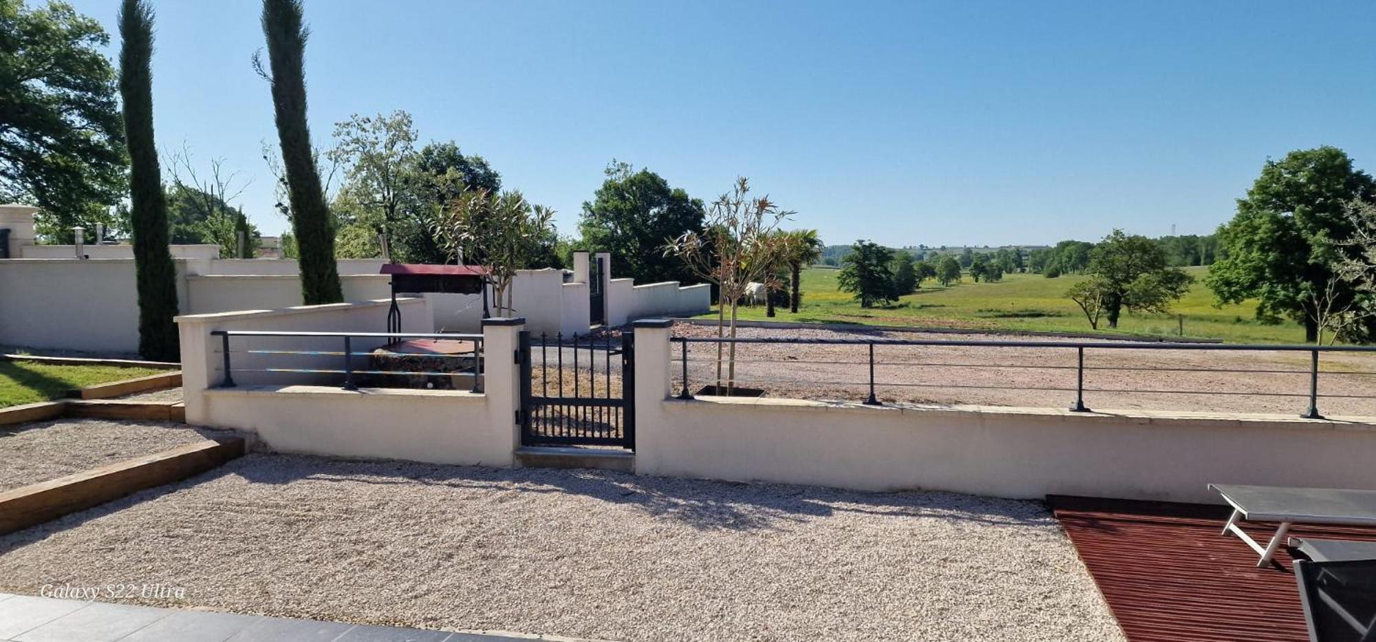 Gite De La Combe Ganat 3 Etoiles Sanvignes-les-Mines 外观 照片